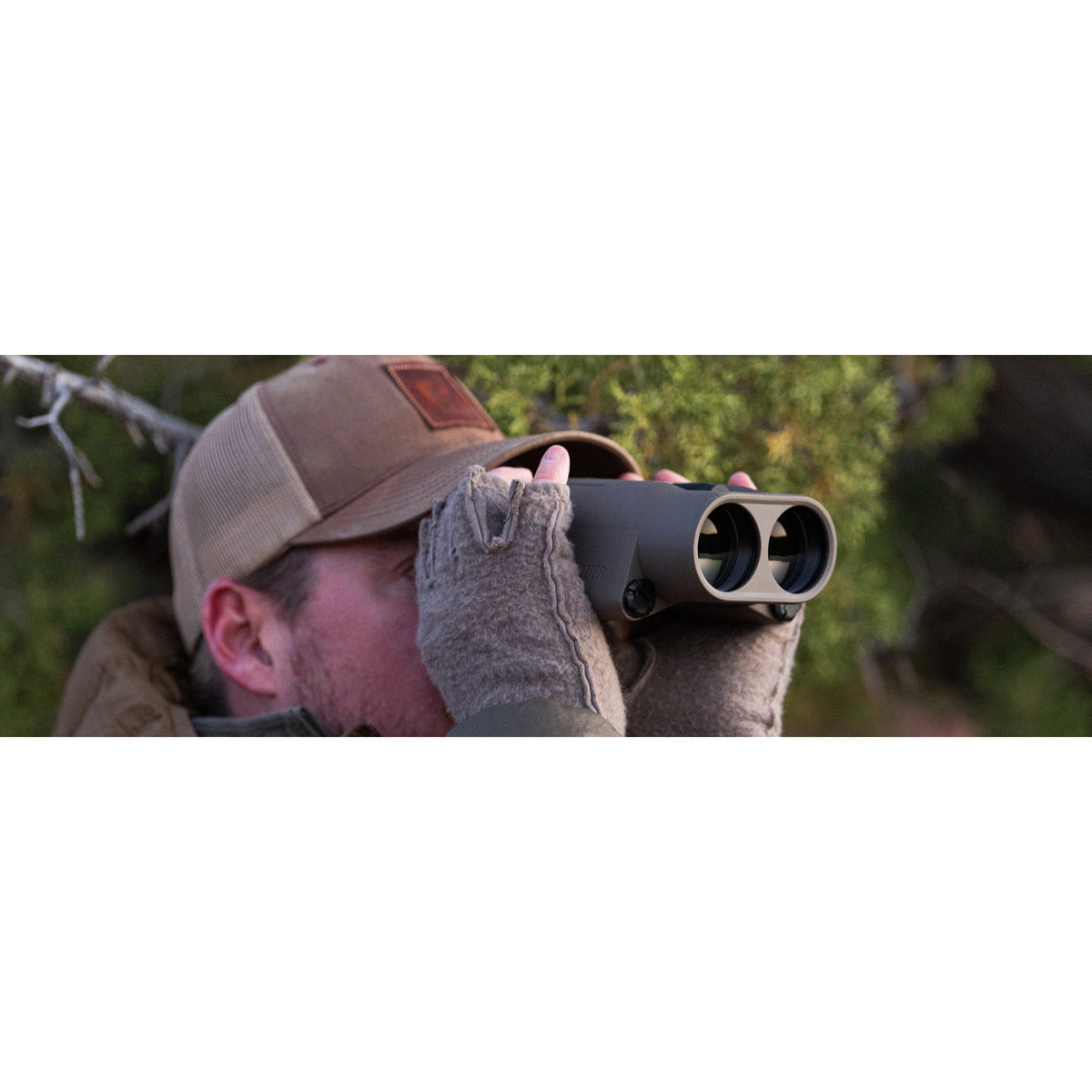 SIG Sauer ZULU6 HDX PRO 14x42 binocular with 42mm objectives, manufacturer gallery image 1