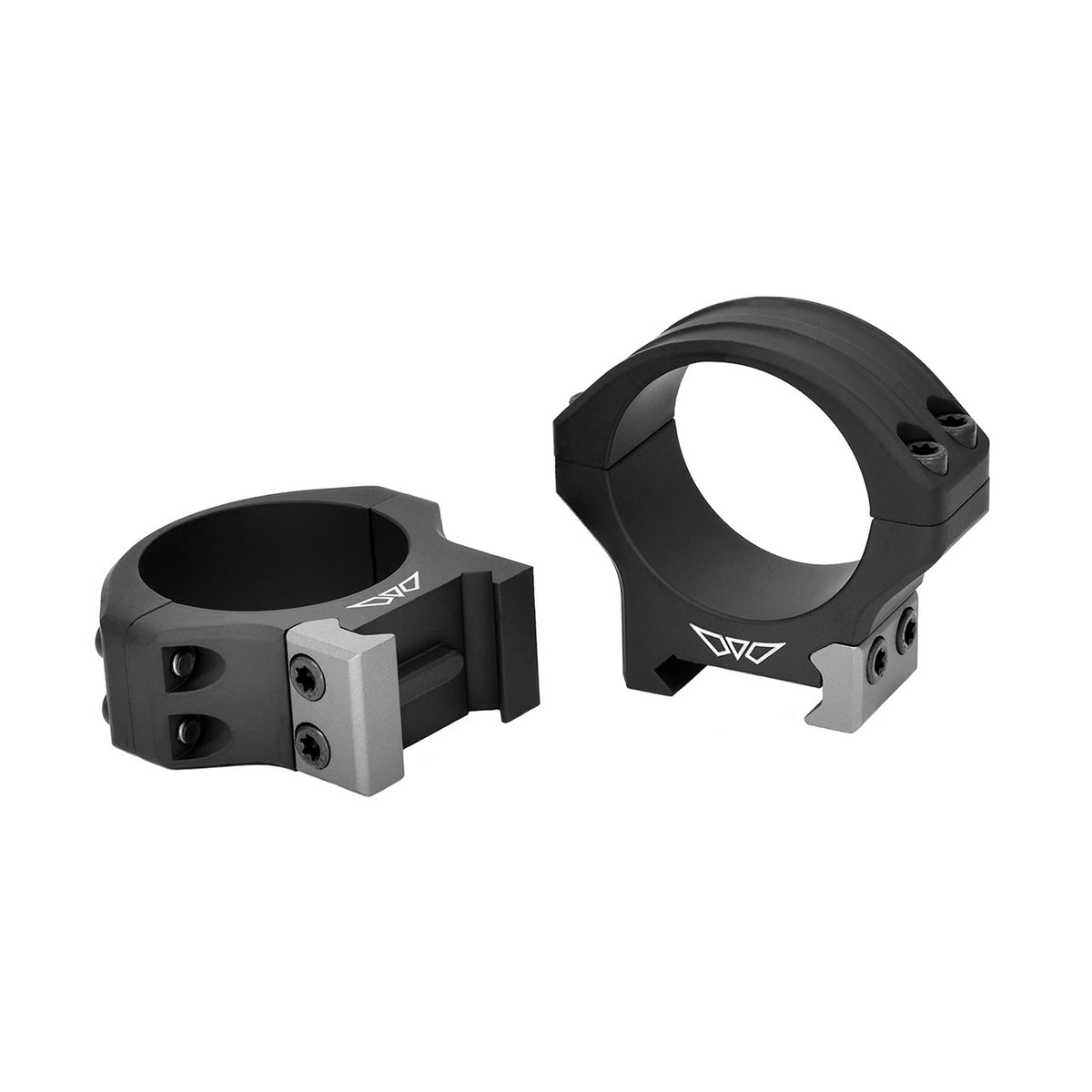 Warne HyperLite 8520M 34mm low rings showing the grey clamping hardware